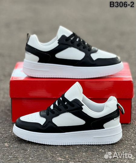 Кроссовки детские