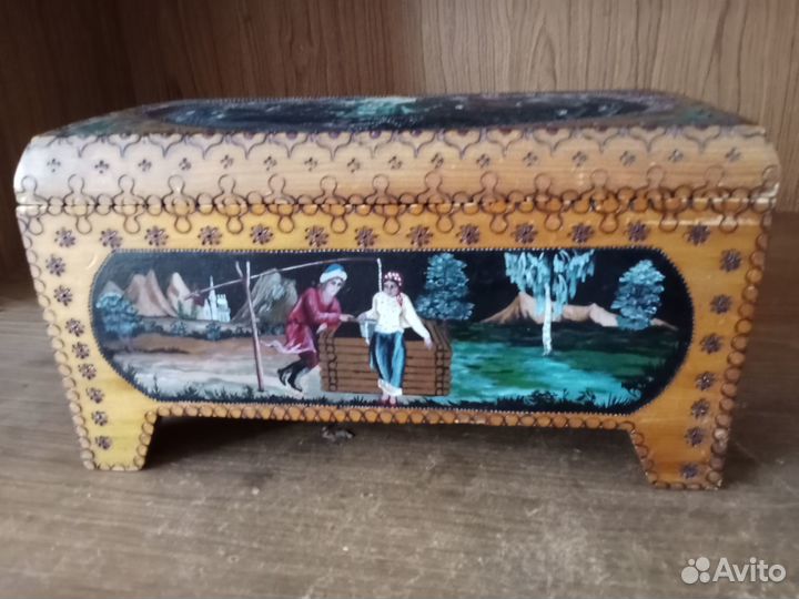 Шкатулка. Тюремная работа. (Требуется ремонт)