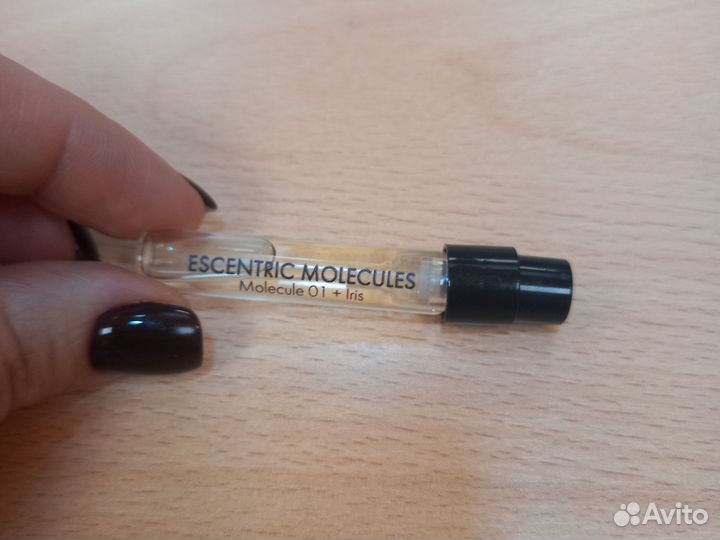 Molecule 01 iris отливант