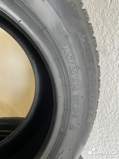 Pirelli Formula Ice 185/65 R14 86T