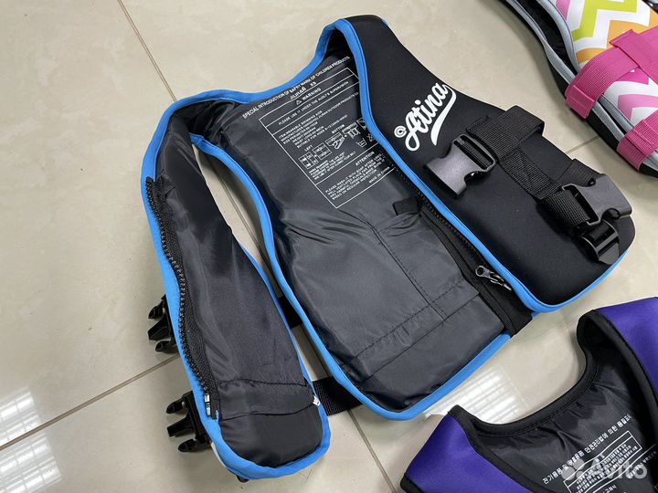 Жилет страховочный спасательный детский (новый)