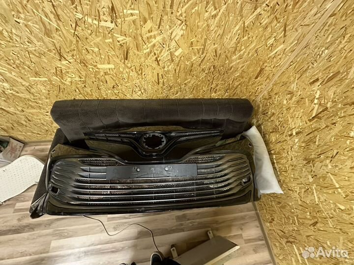 Передний бампер toyota camry v 70