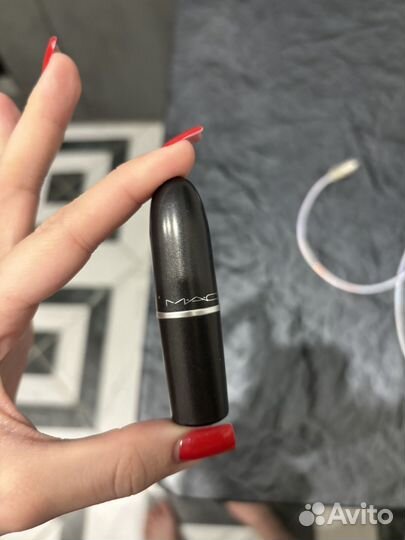 Помада матовая mac пуля