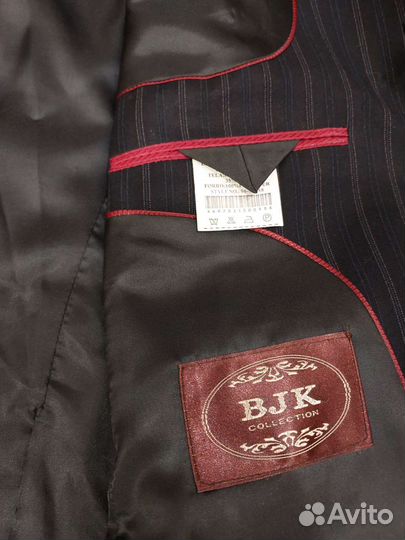 Костюм школьный тройка