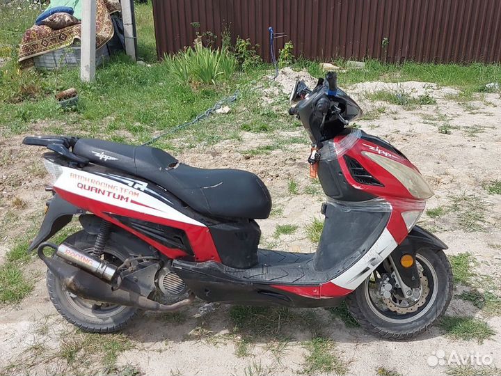 Продаю скутер в хорошем состоянии