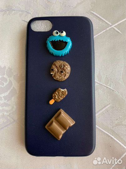 Чехол на iPhone 8