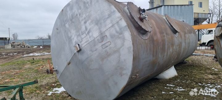 Емкость баки цистерны