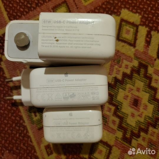 Зарядное устройство для iPhone