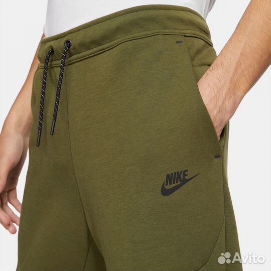 Штаны Nike tech Fleece зеленые