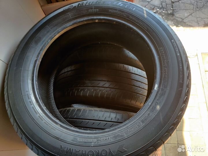 Yokohama BluEarth E51 225/60 R18
