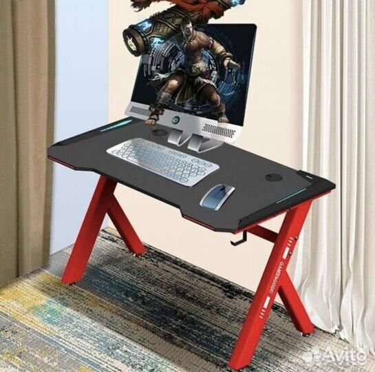 Геймерский стол под карбон с подсветкой (новый)