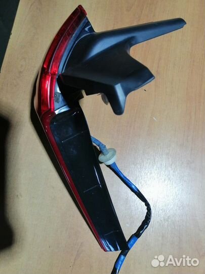 Фонарь правый наружный Mazda 5 CW 10-16г