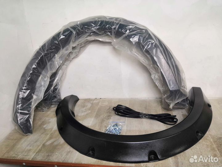 Расширители арок Нива Urban 2121 с болтами