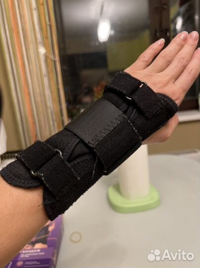 Бандаж для лучезапястного сустава левый, S