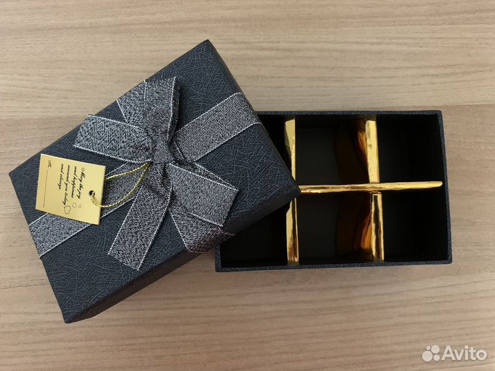 Коробка подарочная