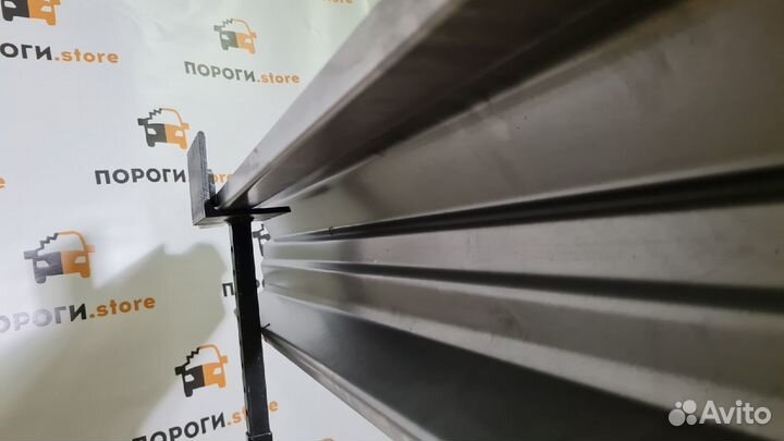 Ремонтный порог правый Chevrolet Cruze