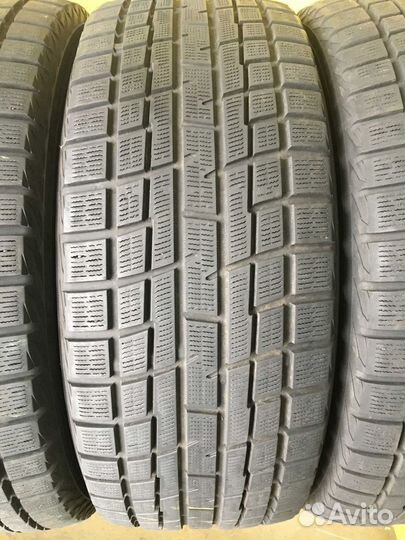 Yokohama Ice Guard IG30 225/55 R17