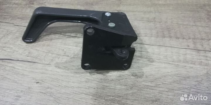 Ручки дверей внутренние ваз-2110 2111 2112