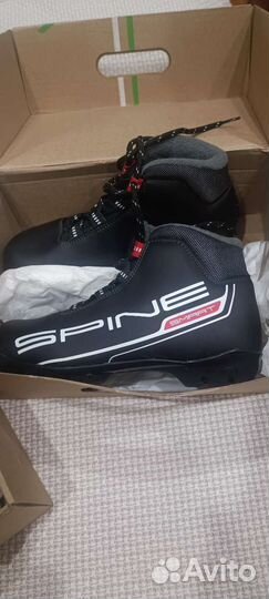 Лыжные ботинки 2 пары