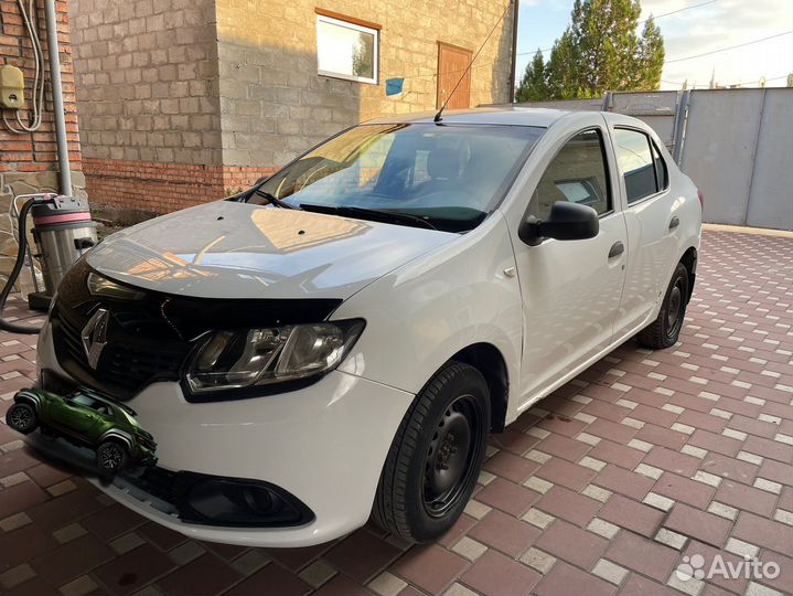 Renault Logan 1.6 МТ, 2016, 277 000 км