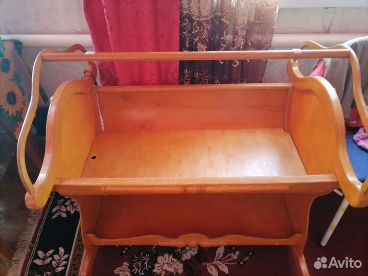 Детская кроватка с маятником и ящиком торг уместен