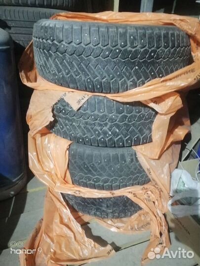 Gislaved Nord Frost 200 205/60 R16