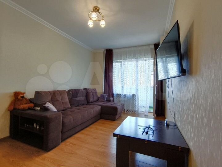 2-к. квартира, 70 м², 8/11 эт.