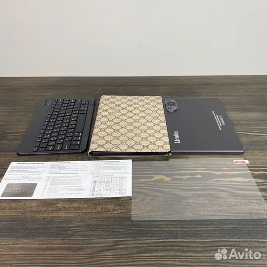 Планшет с клавиатурой Umiio P60 Pad