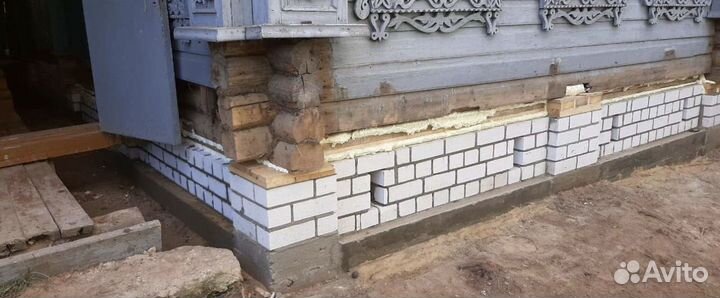 Строительная бригада плотники строительство дачи