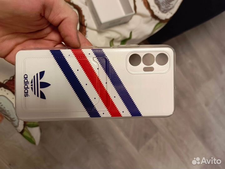 TECNO Pova 3, 6/128 ГБ