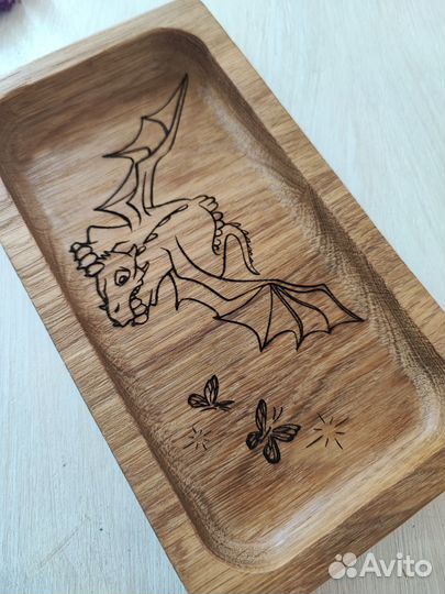 Тарелочка 18*10 из дуба Дракон