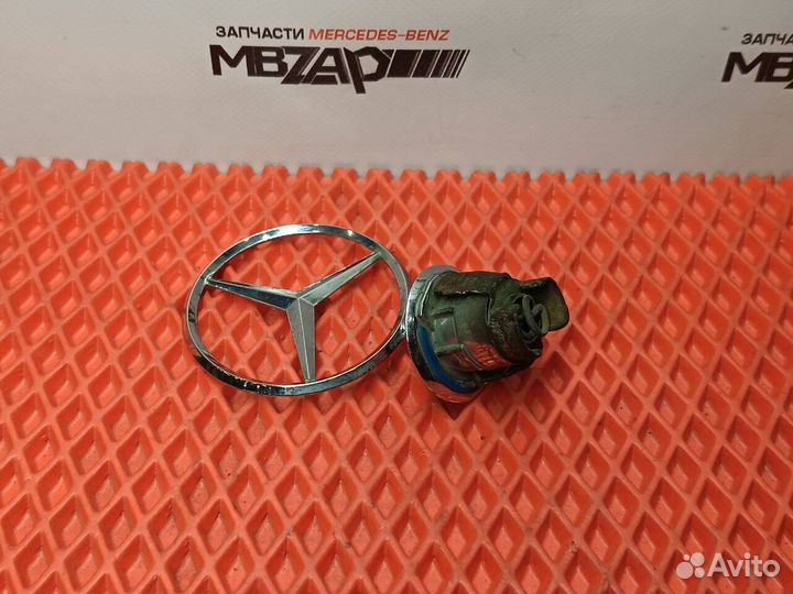 Эмблема капота Mercedes W221 S 221 w222 222