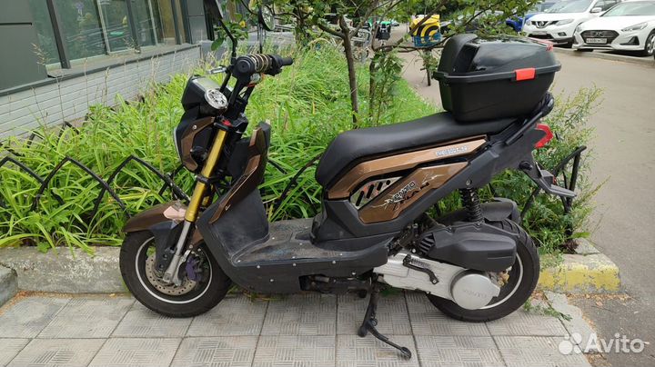 Скутер Vento Naked 49(150) Honda Zoomer Replica