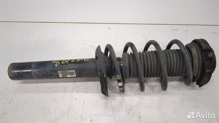 Амортизатор подвески Audi Q3, 2012