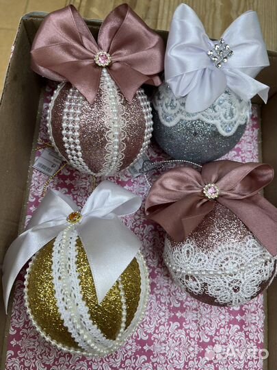 Новогодние игрушки