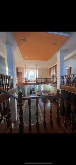 Дом 640 м² на участке 4,5 сот.