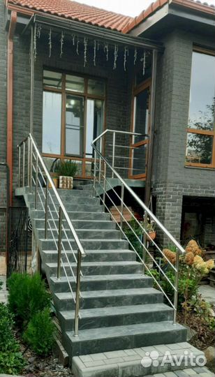 Ограждения, перила лестниц из нержавеющей стали