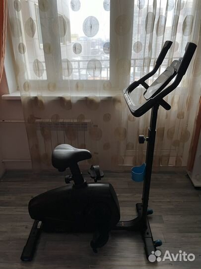 Велотренажер Decathlon bike 900 Domyos, черный