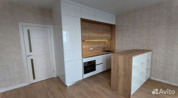 Кухня в потолок