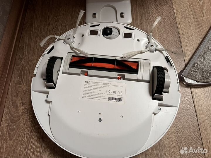 Робот пылесос Xiaomi Mi Robot Vacuum Mop Essential