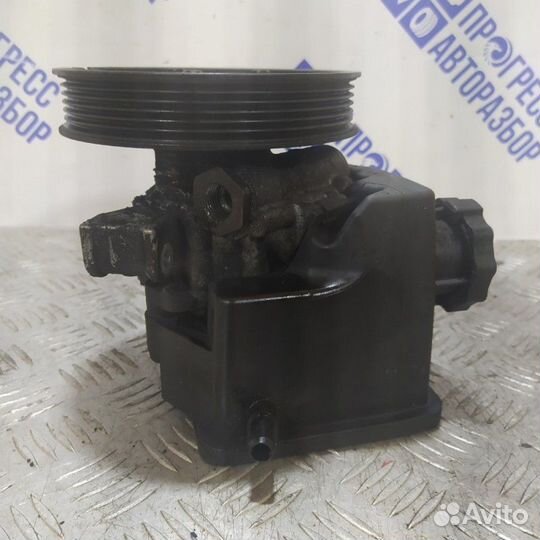 Насос гур Mercedes-Benz W211 универсал OM 648.861