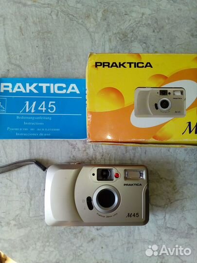 Пленочный фотоаппарат praktica M45