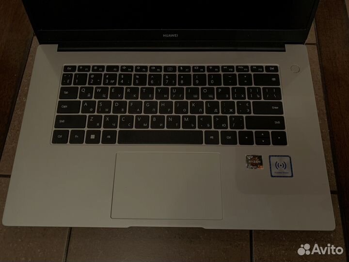 Huawei matebook d15