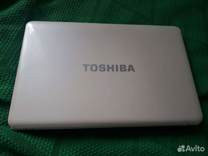 Ноутбук toshiba