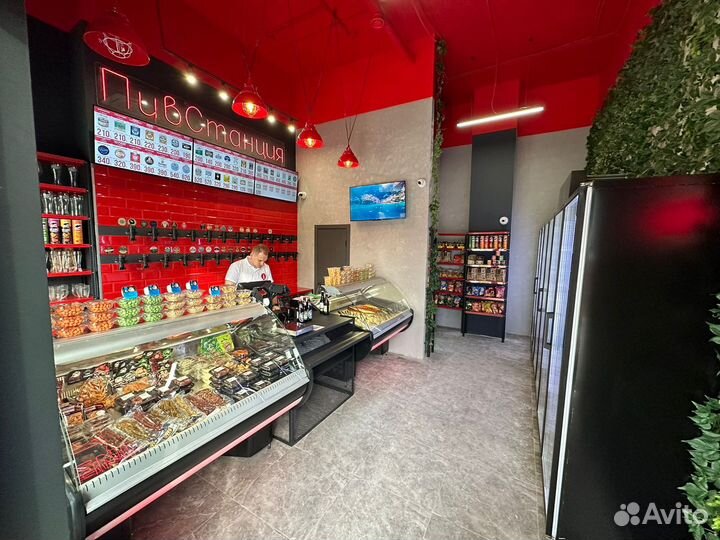 Продавец разливного пива