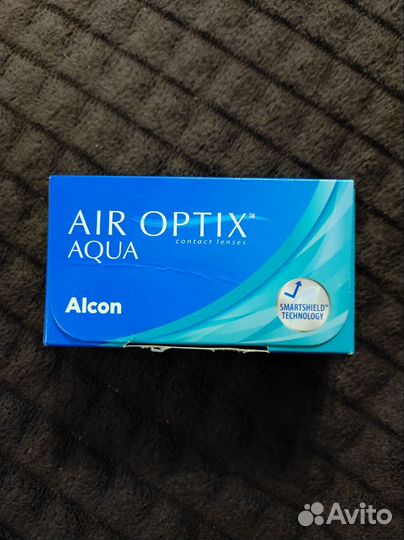 Линзы контактные air optix aqua -4,25 и -5, 75