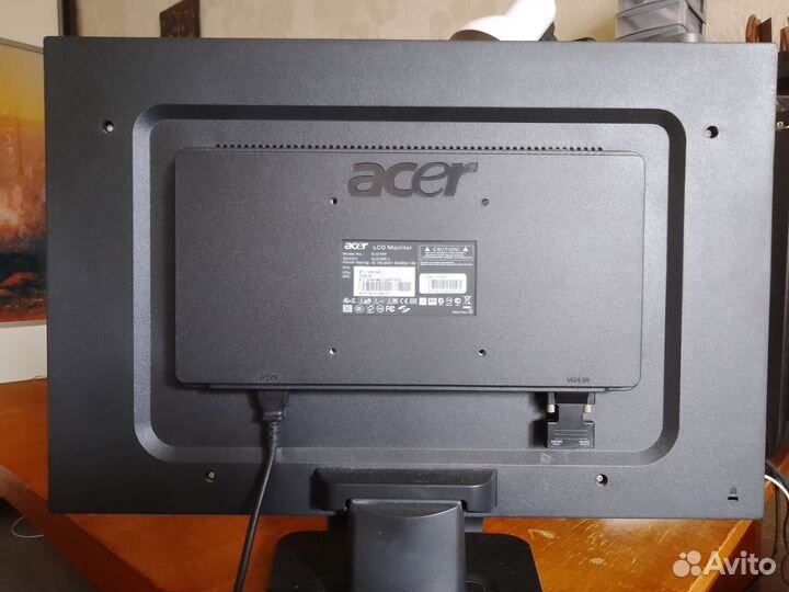 Монитор Acer AL2216W