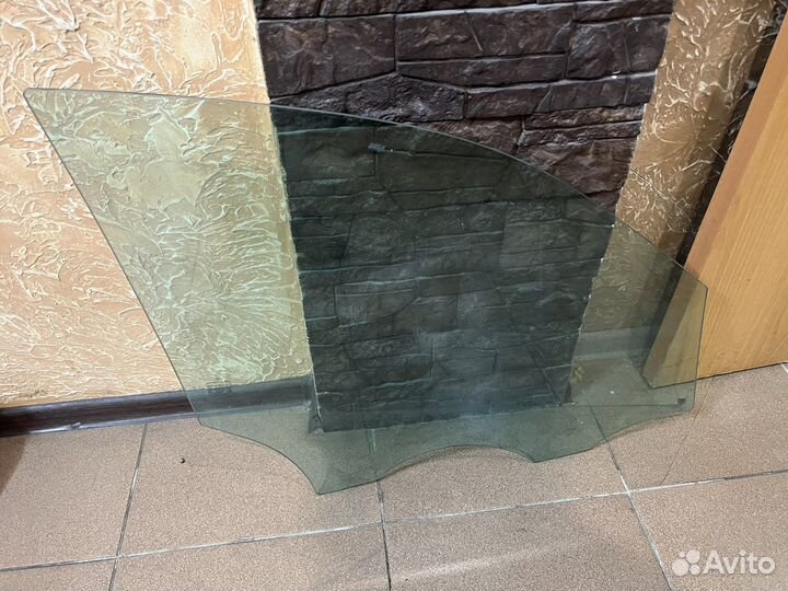 Стекло двери передней правой Mercedes-Benz M-Класс