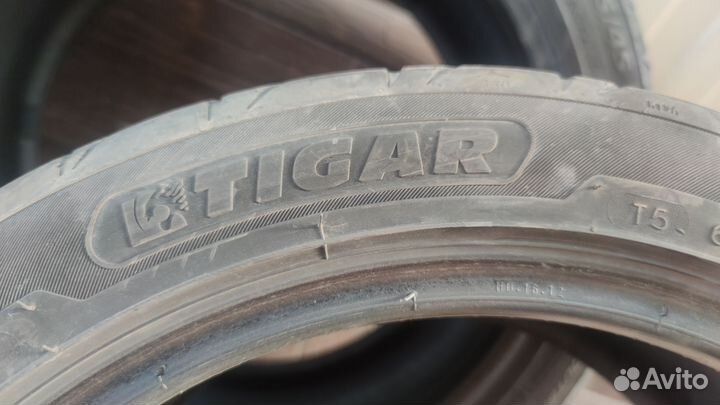 Tigar High Performance 215/45 R16 V