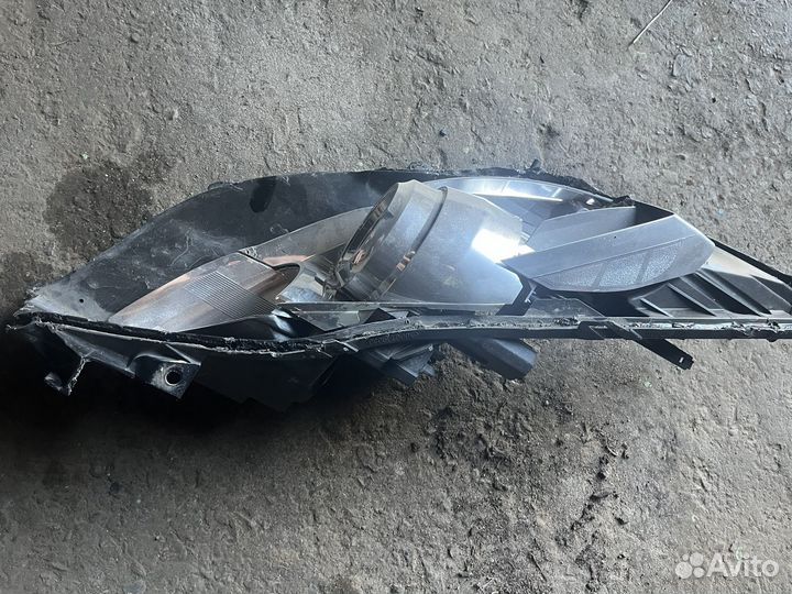 Фара правая mazda 3 bl